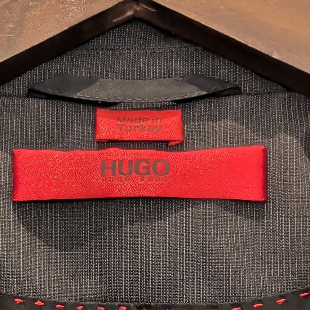 HUGO Elegant Black Blazer - Picture 2 of 5